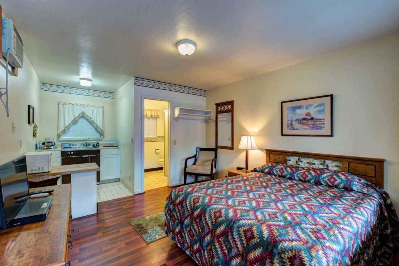 Lake Shasta Lodge Lakehead Екстериор снимка