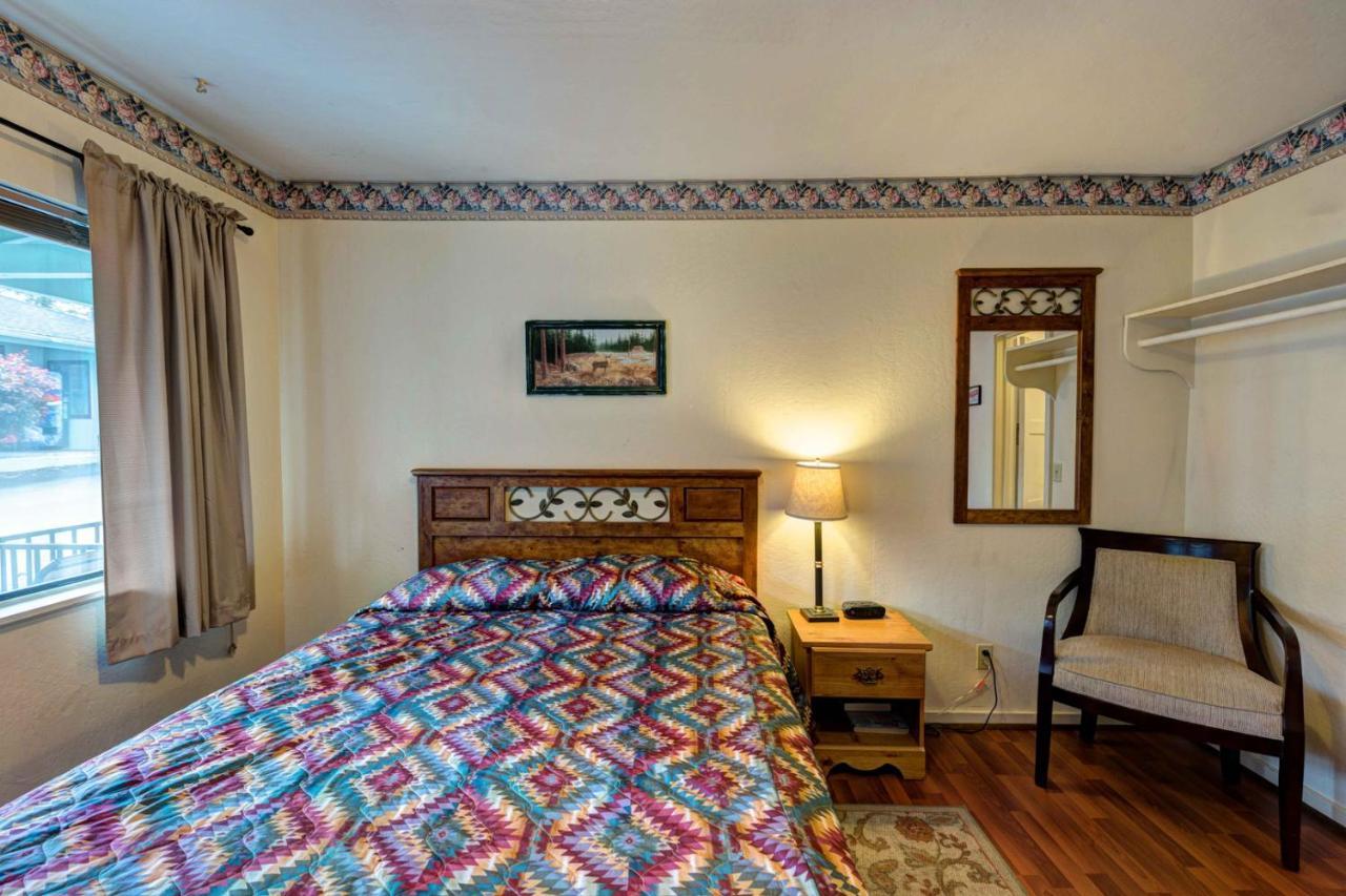 Lake Shasta Lodge Lakehead Екстериор снимка