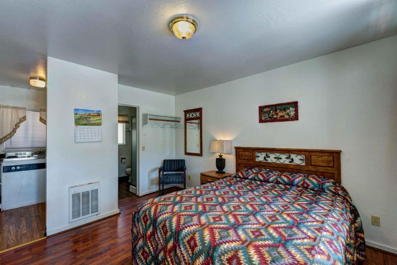 Lake Shasta Lodge Lakehead Екстериор снимка